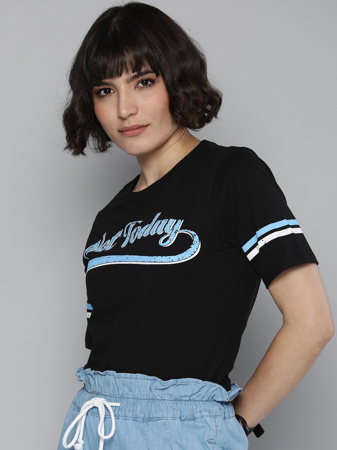 

Flying Machine Women Black Typography Printed Pure Cotton T-shirt