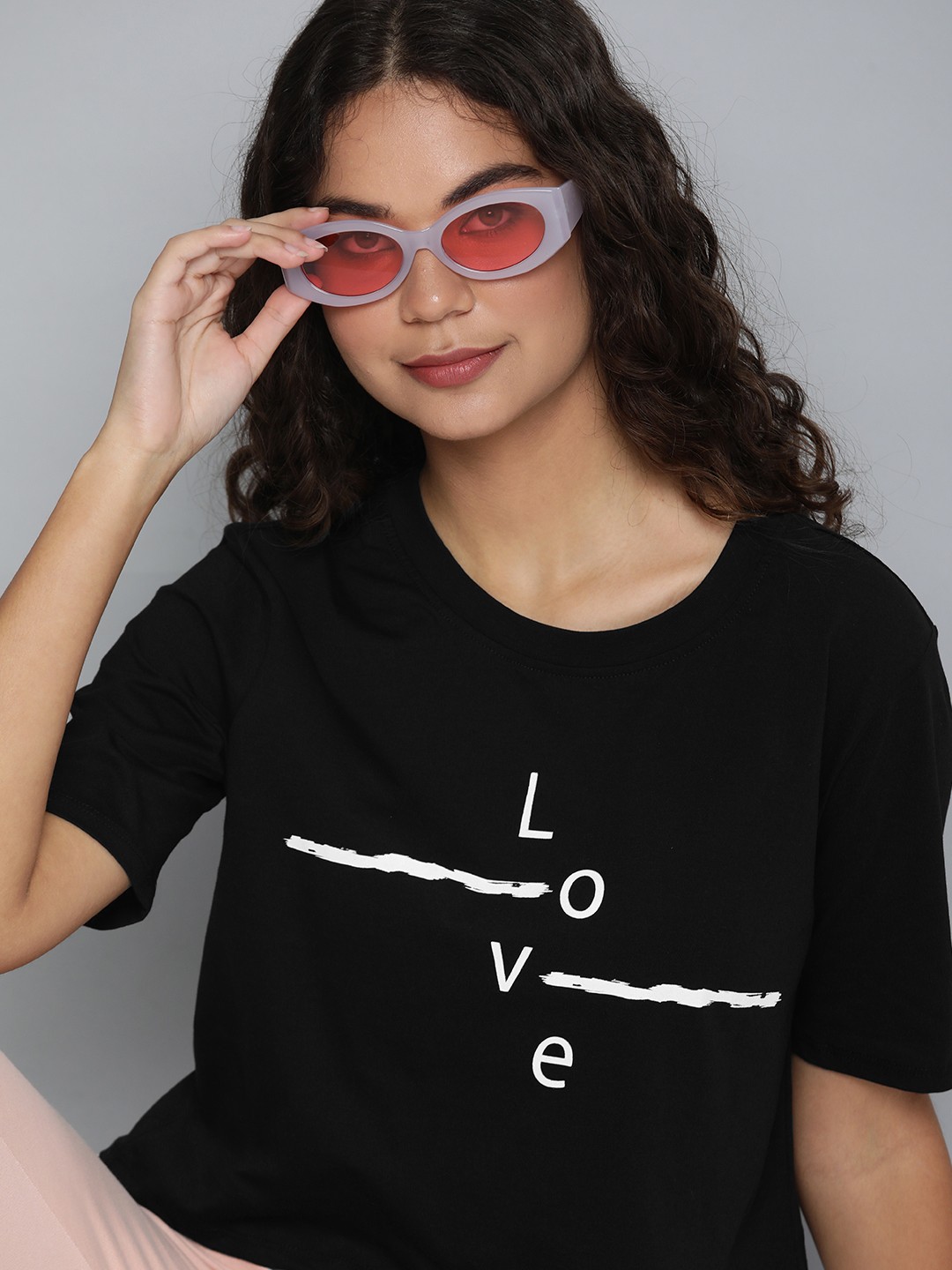 

Flying Machine Women Black & White Typography Printed Pure Cotton Crop Boxy T-shirt