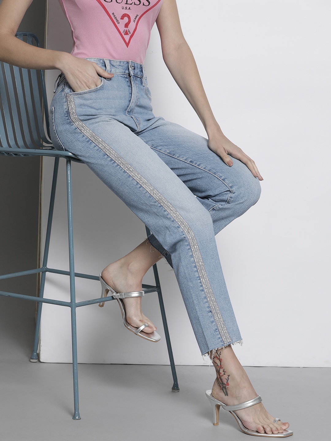 

GUESS Women Blue Straight Fit High-Rise Light Fade Stretchable Jeans