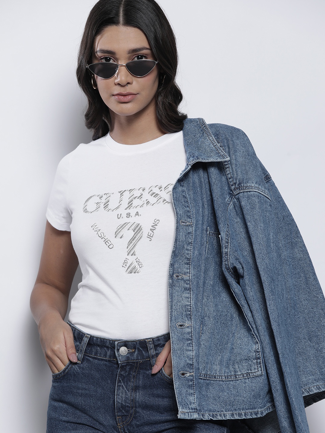 

GUESS Women White & Silver Pure Cotton Brand Logo Embossed Printed T-shirt