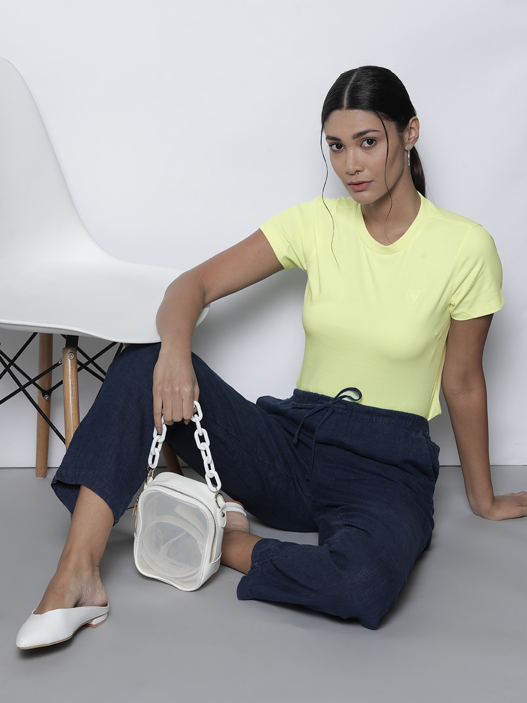 

GUESS Women Lemon Yellow Solid V-Neck T-shirt