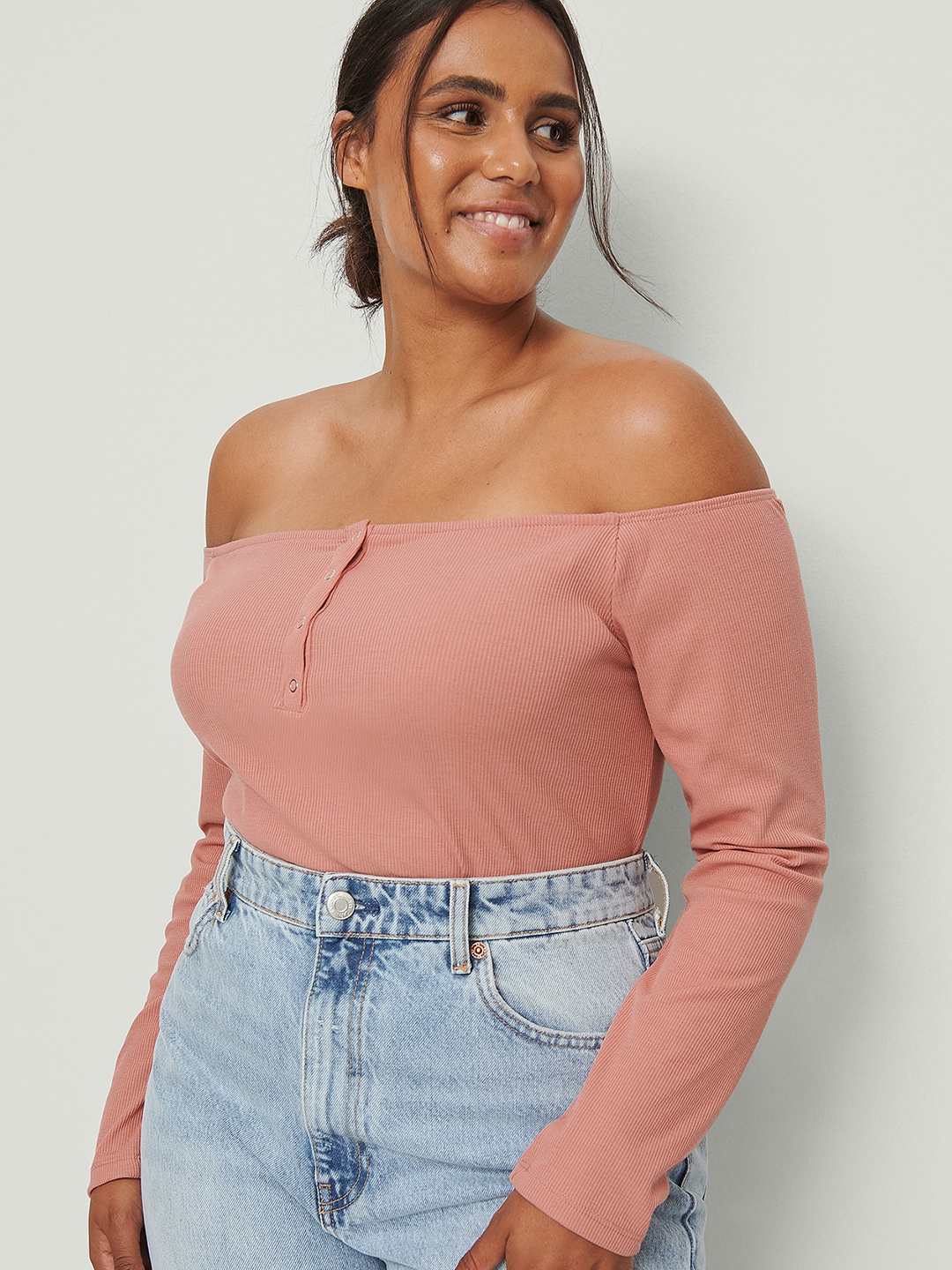 

NA-KD Pink Ribbed Off-Shoulder Top