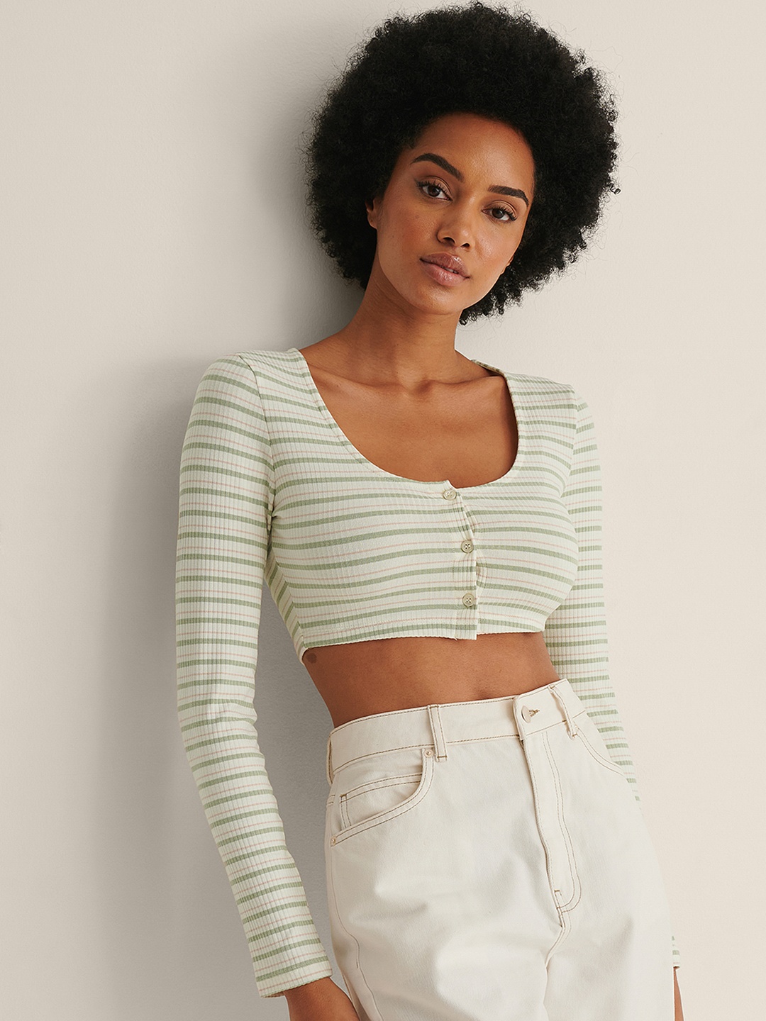 

NA-KD Off White & Green Striped Top
