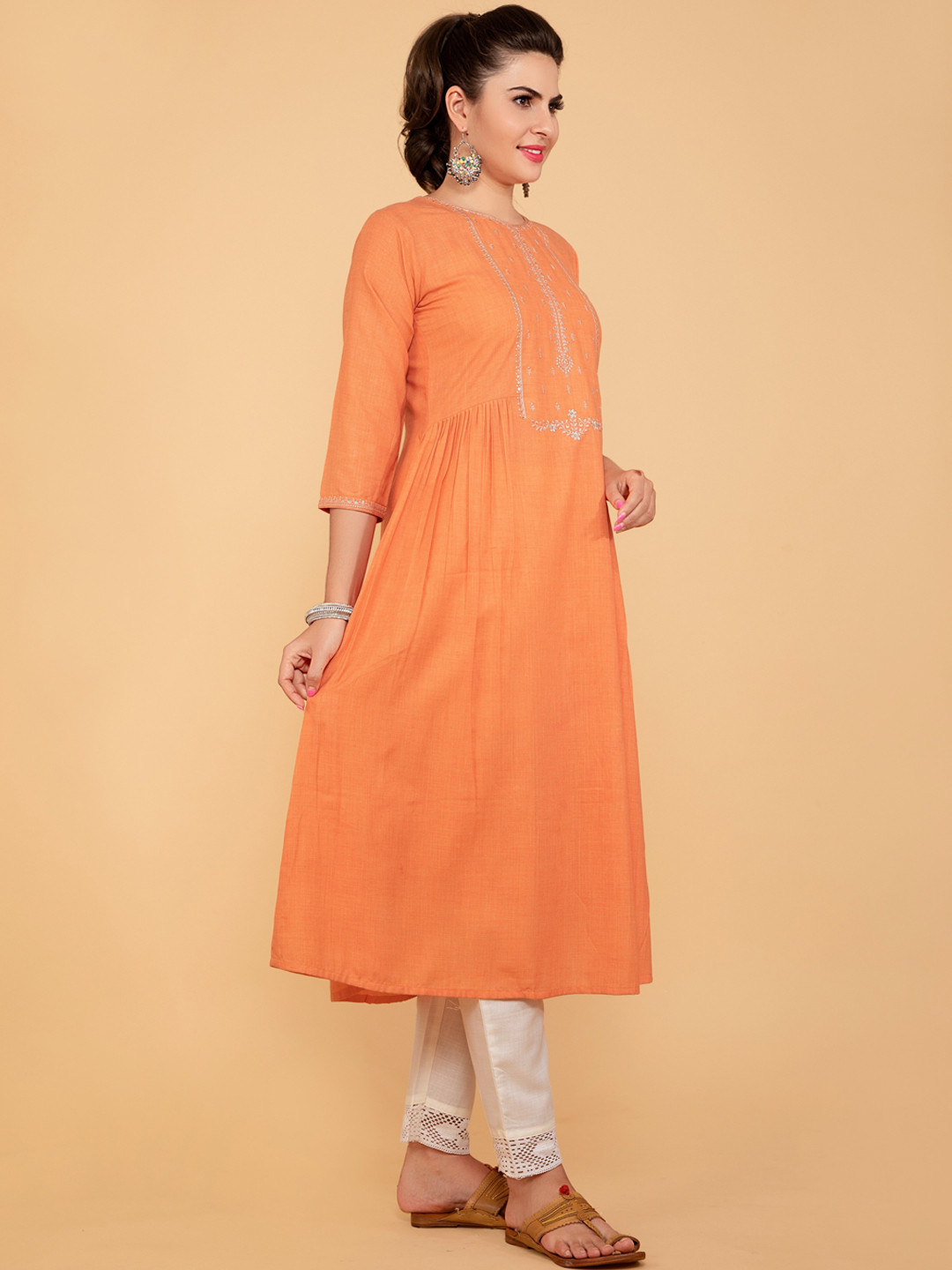 

POONAM DESIGNER Women Orange Floral Embroidered Kurta