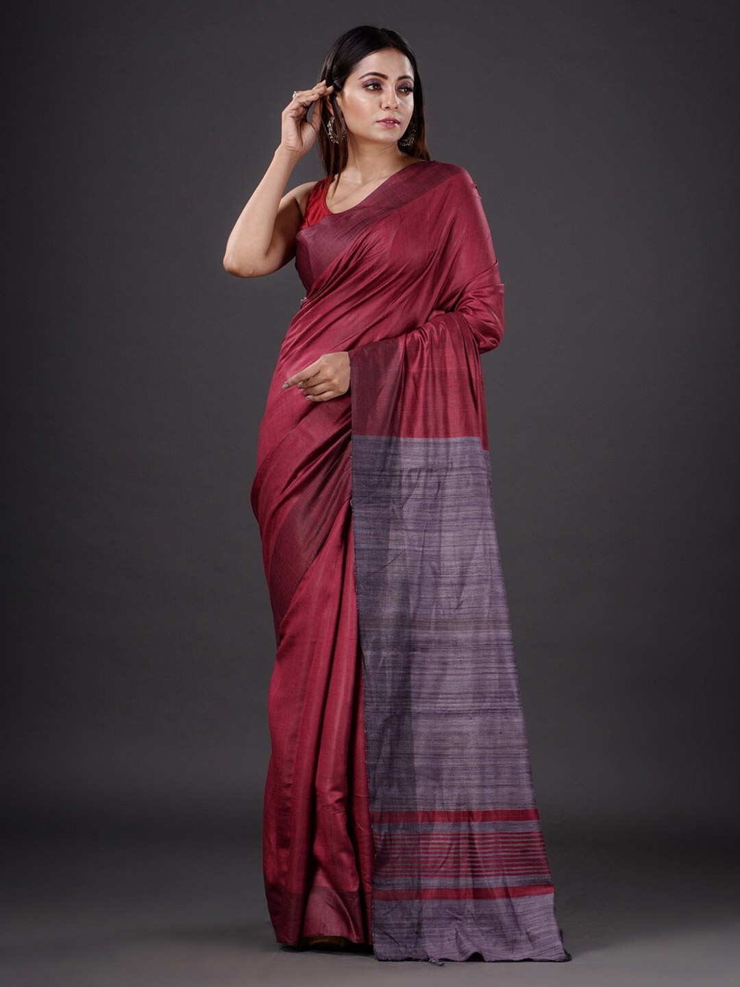 

Mitera Maroon & Purple Silk Blend Heavy Work Saree