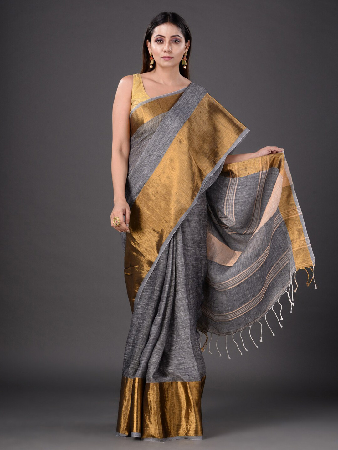 

Mitera Women Grey & Gold-Toned Zari Pure Linen Heavy Work Saree