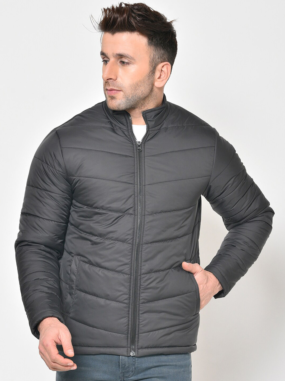 

PERFKT-U Men Black Lightweight Antimicrobial Padded Jacket