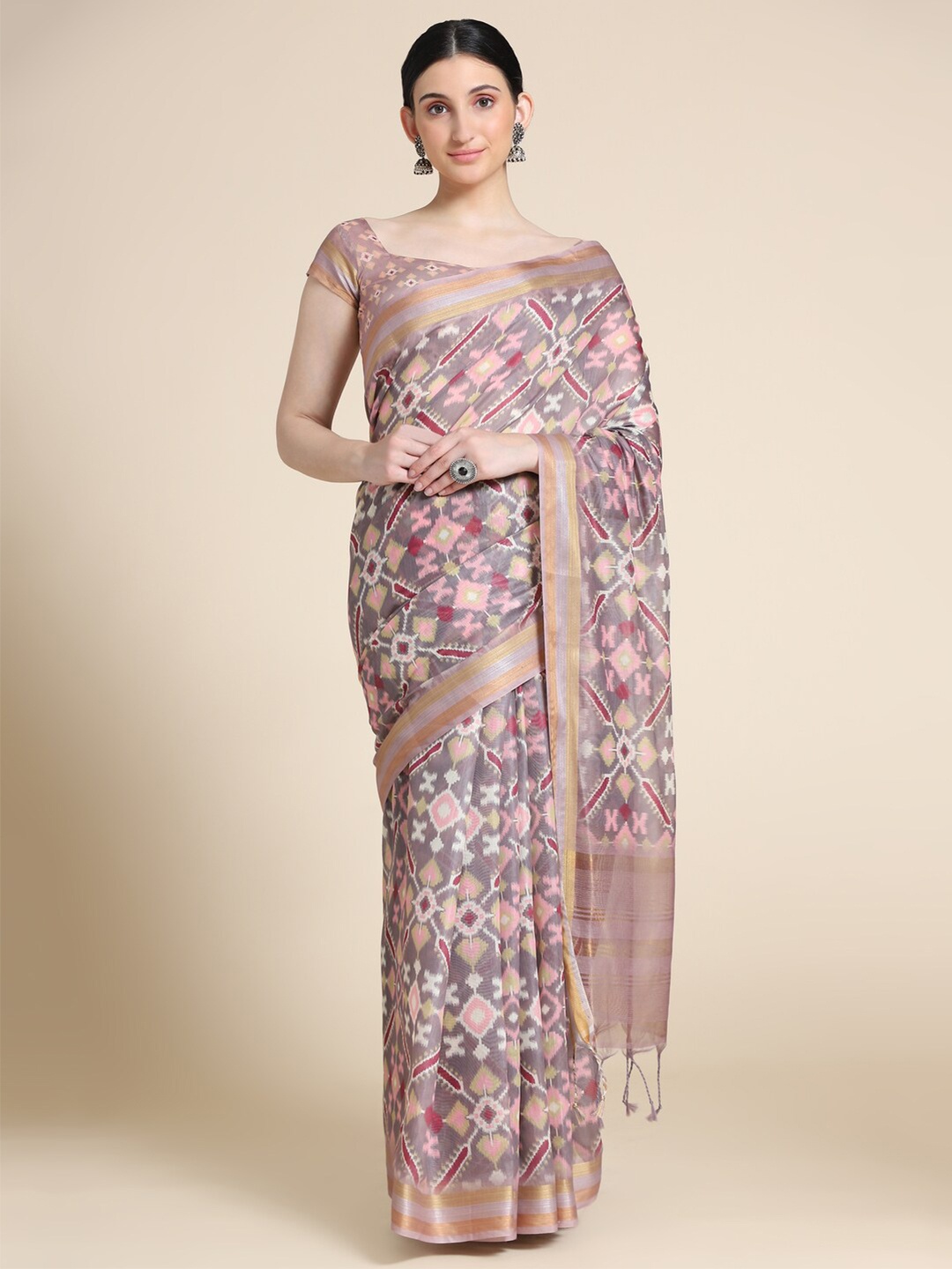 

VISHNU WEAVES Copper-Toned & Grey Ikat Saree