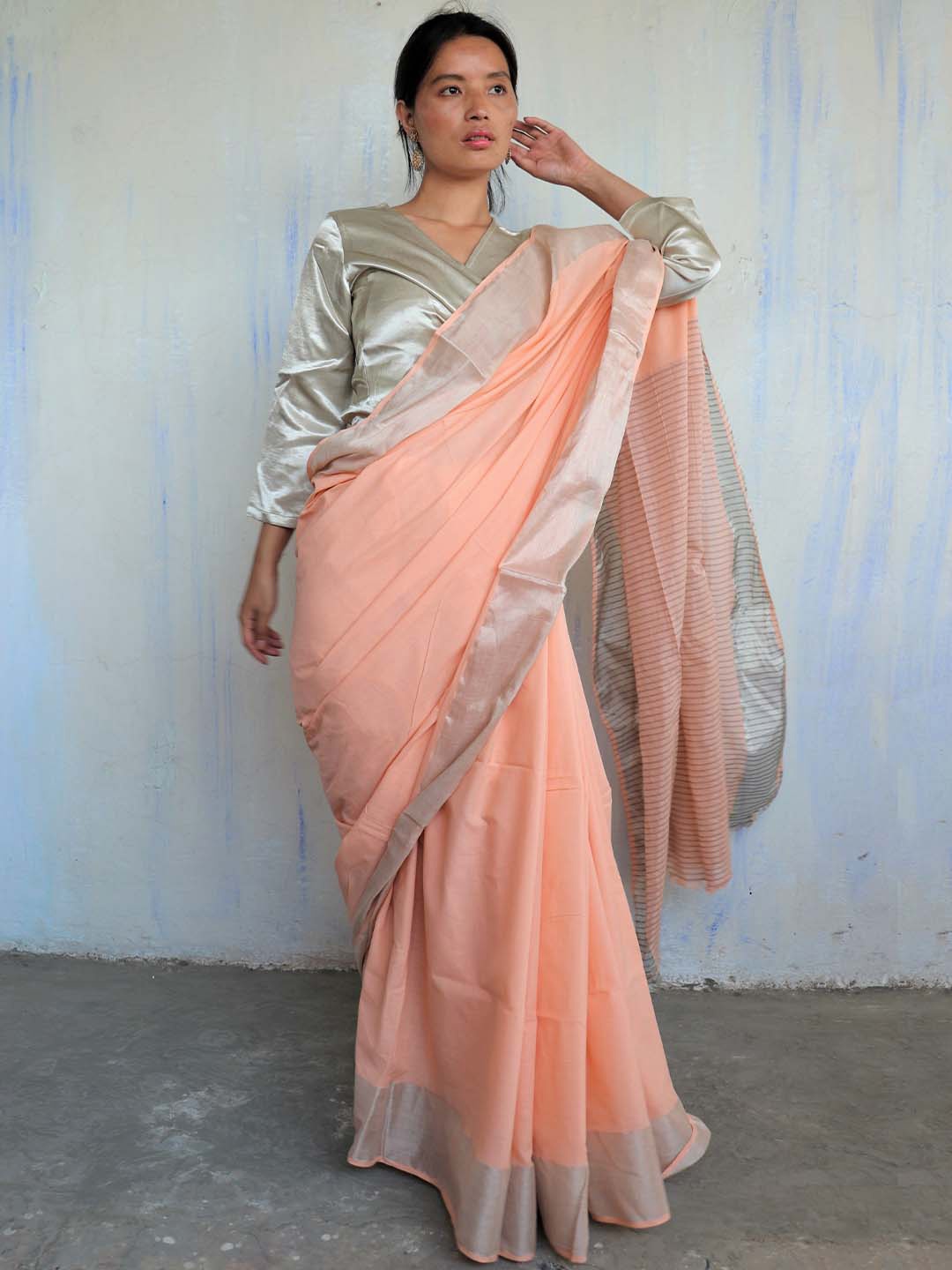 

Chidiyaa Peach-Coloured & Silver-Toned Zari Pure Cotton Saree