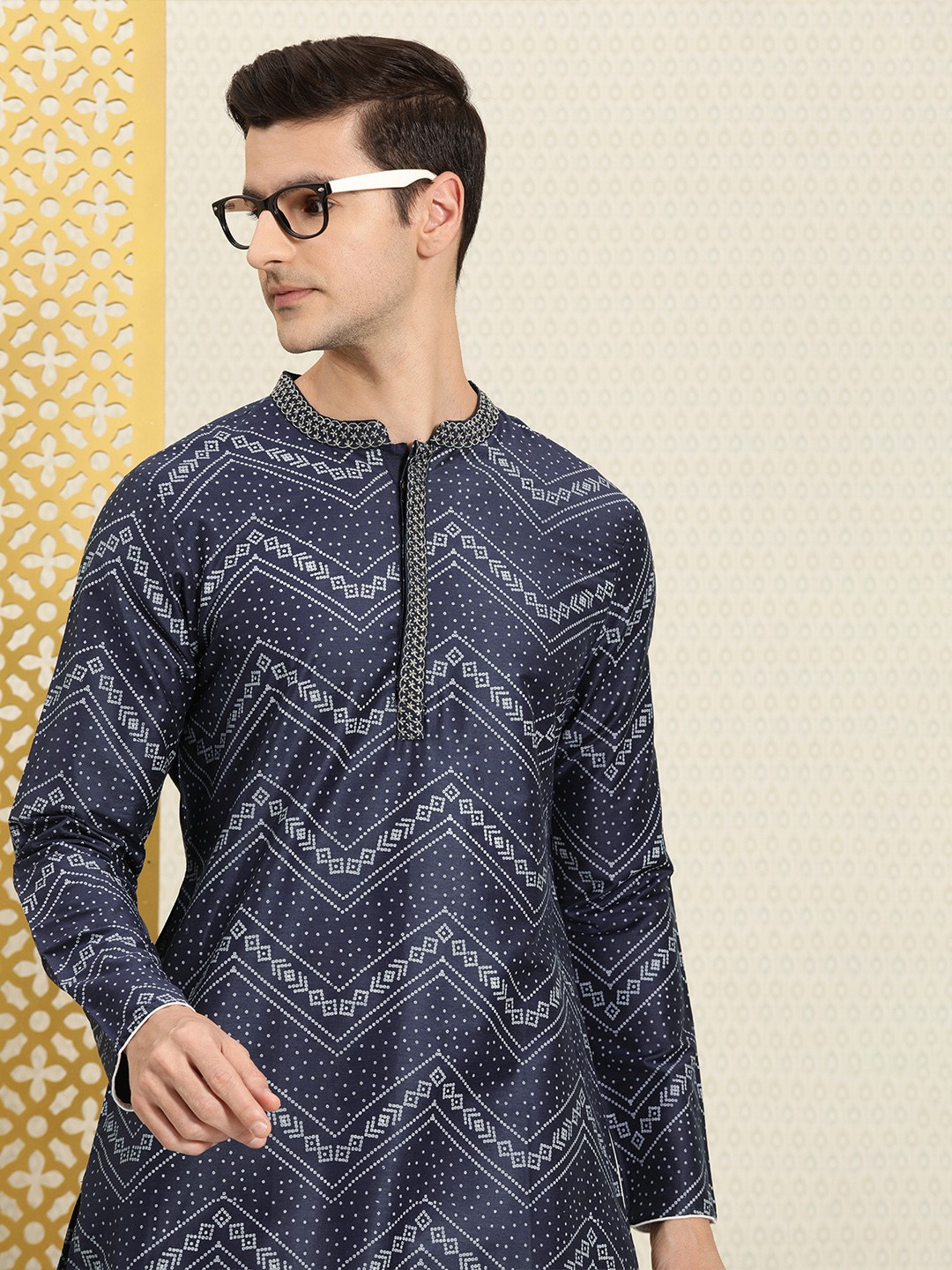 

House of Pataudi Men Navy Blue Printed Rozana Straight Kurta