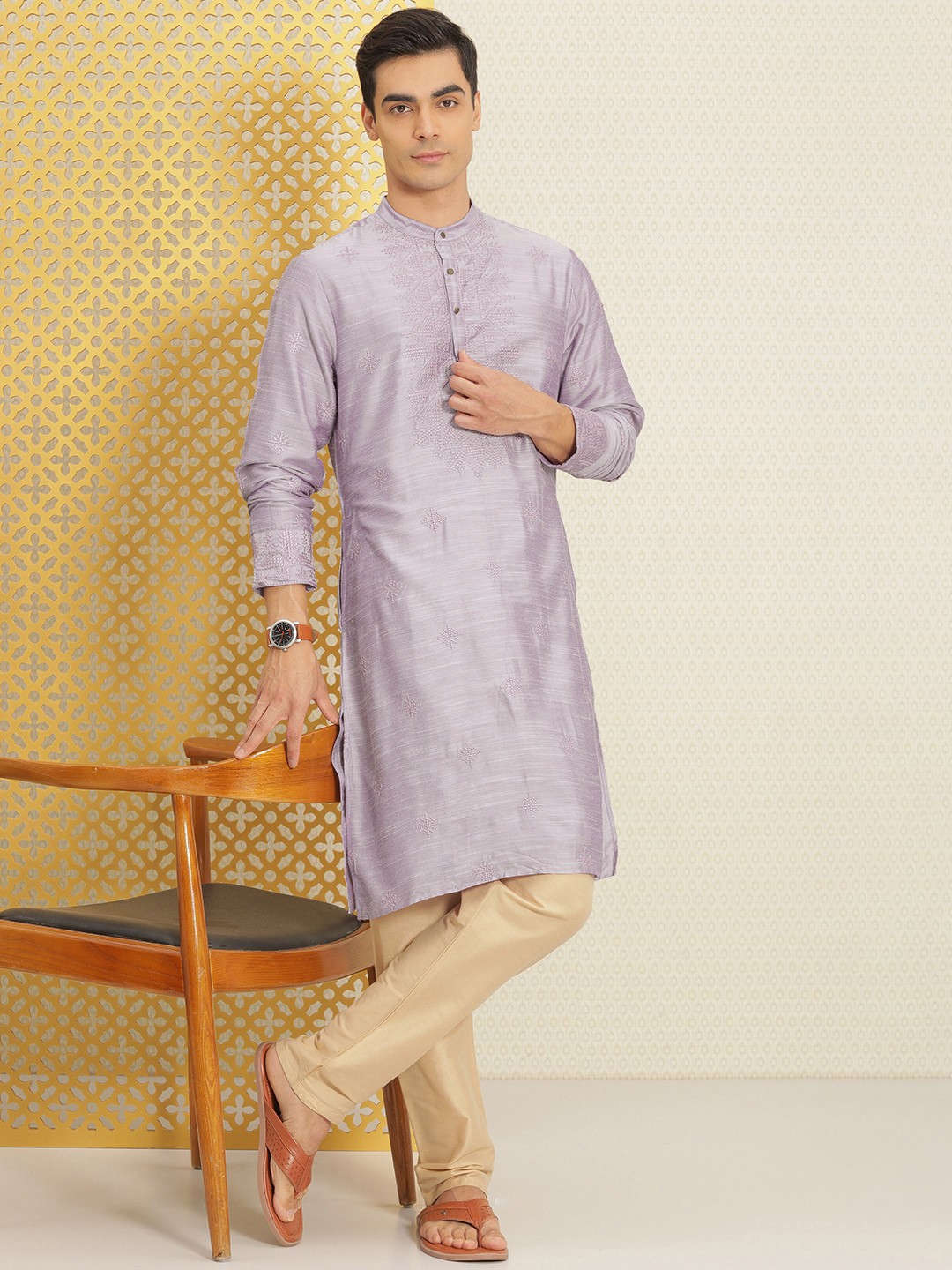 

House of Pataudi Men Mauve Ethnic Motifs Embroidered Jashn Kurta