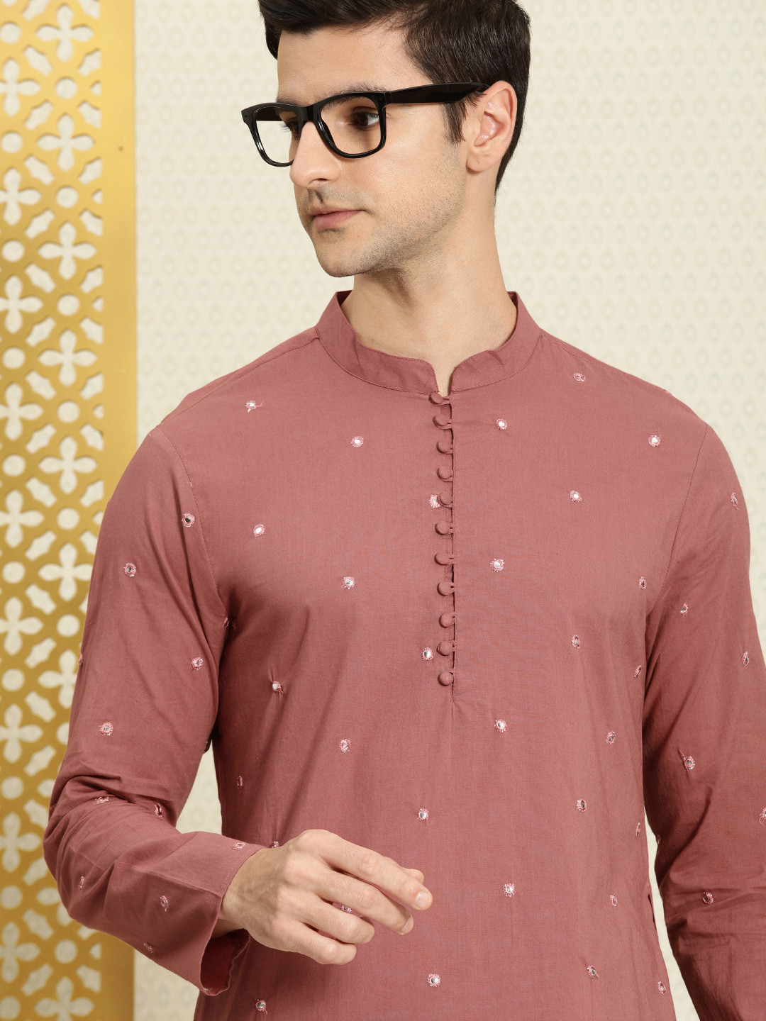 

House of Pataudi Men Mauve Mirror Work Pure Cotton Rozana Kurta