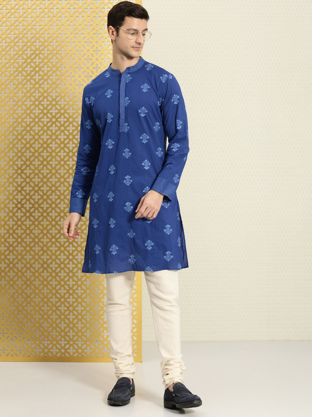 

House of Pataudi Men Blue Thread Work Woven Designed Ethnic Kurta