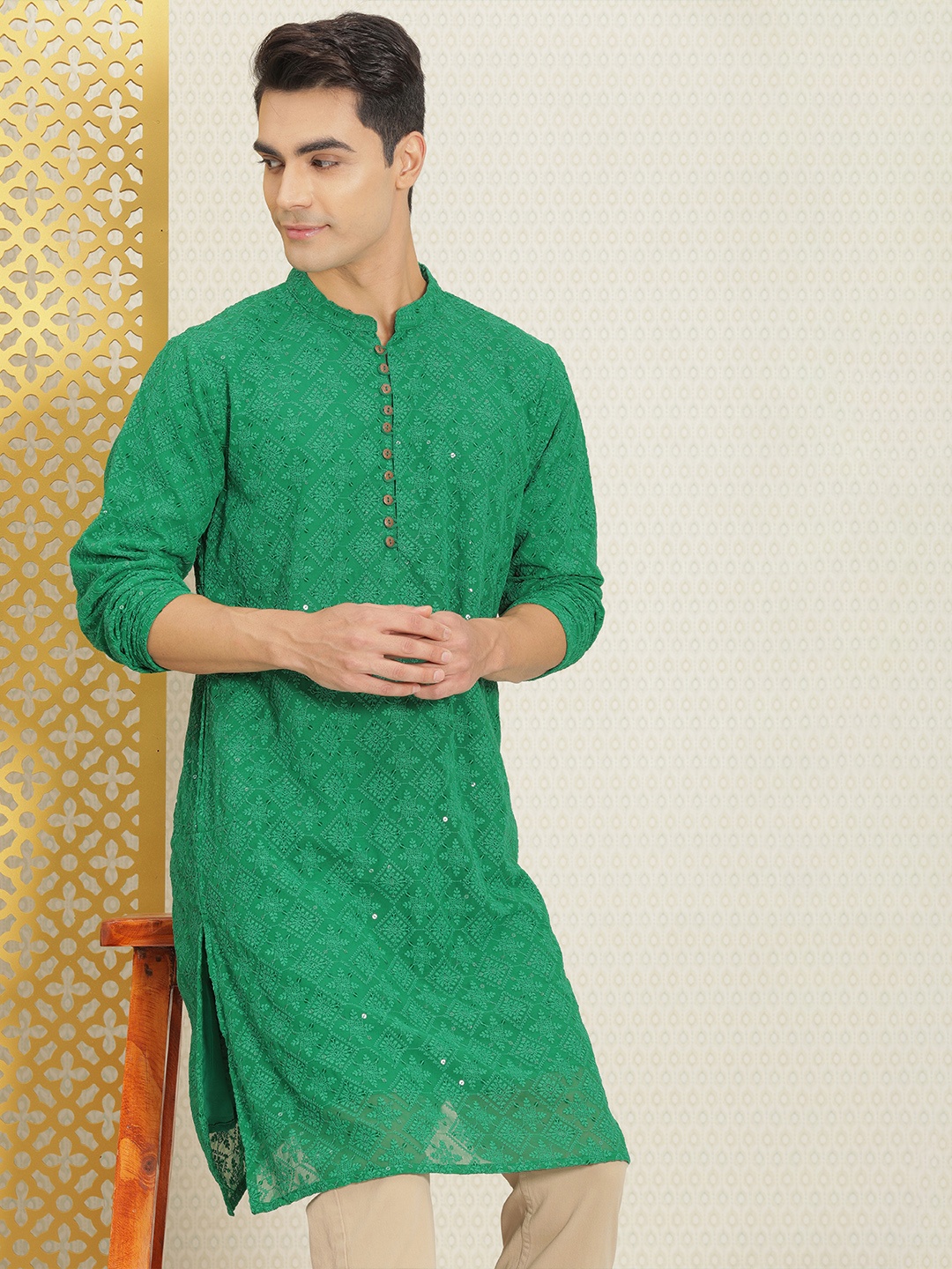 

House of Pataudi Men Green Ethnic Motifs Jashn Embroidered Kurta