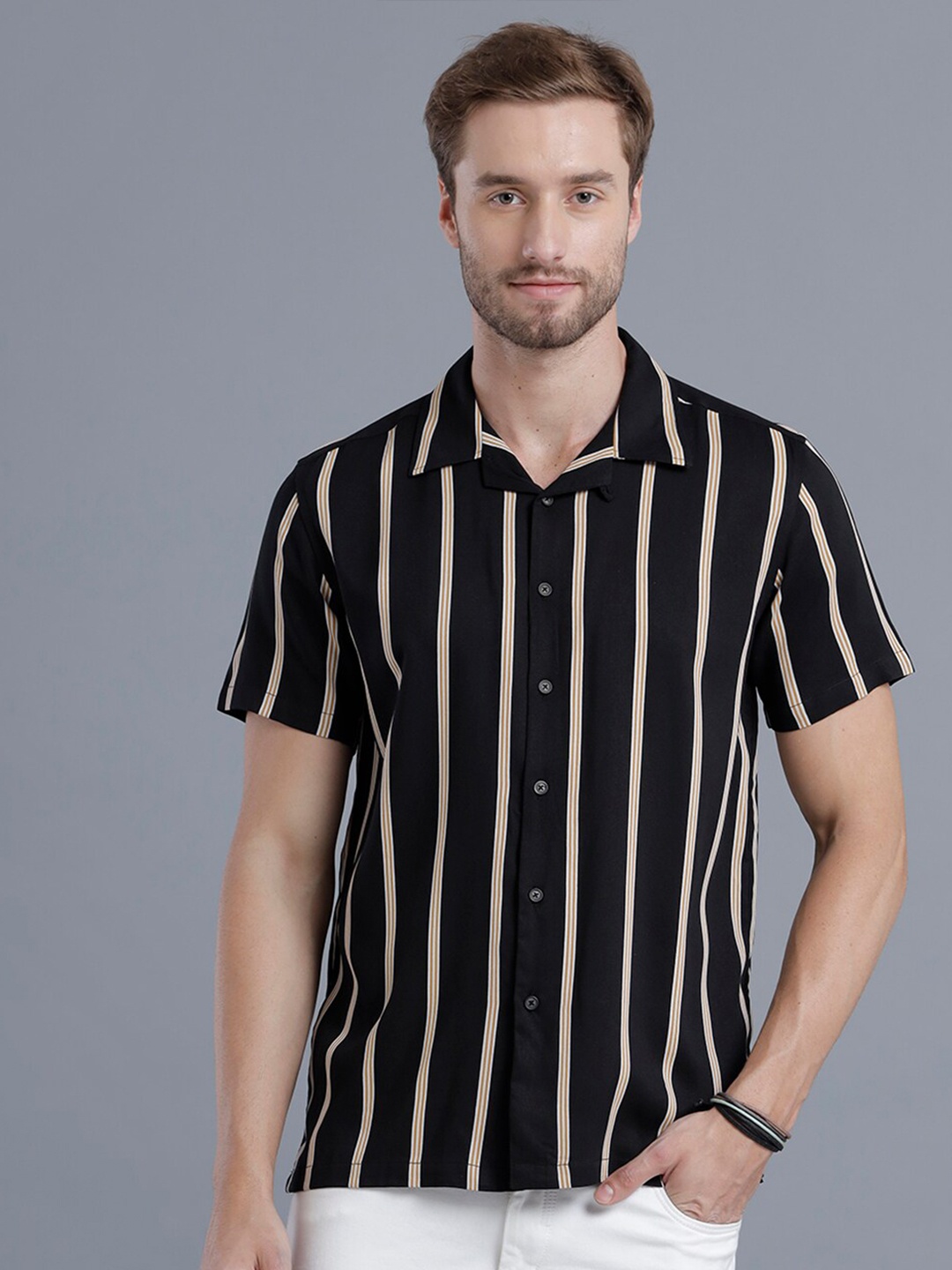 

YOVISH Men Black Smart Slim Fit Striped Casual Shirt