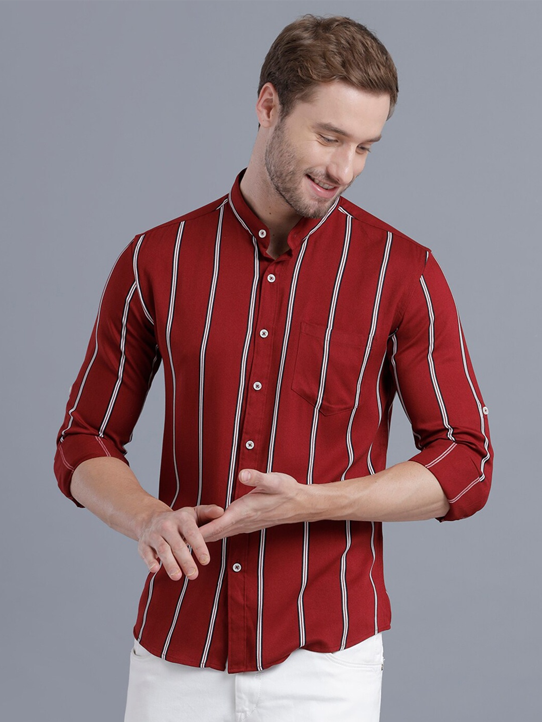 

YOVISH Men Maroon Smart Slim Fit Striped Casual Shirt