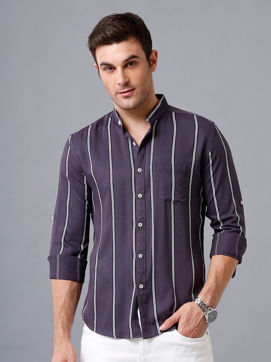 

YOVISH Men Grey Smart Slim Fit Striped Casual Shirt