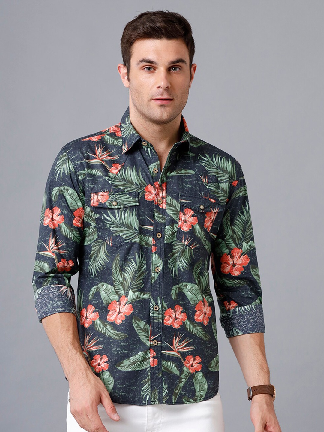 

YOVISH Men Grey Smart Slim Fit Floral Printed Casual Shirt