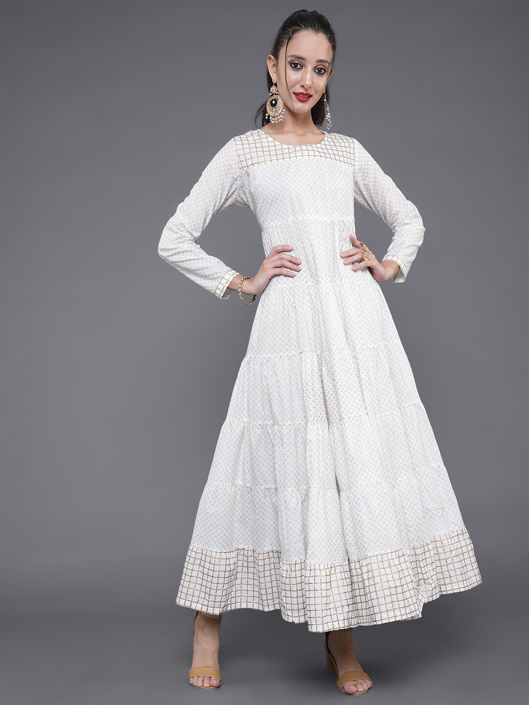 

saubhagya White Checked Tiered Flared Anarkali Dress