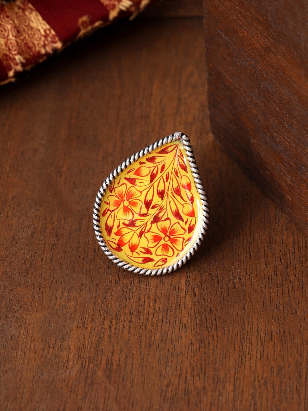 

Yellow Chimes Oxidised Silver-Toned & Yellow Meenakari Hand Painted Finger Ring