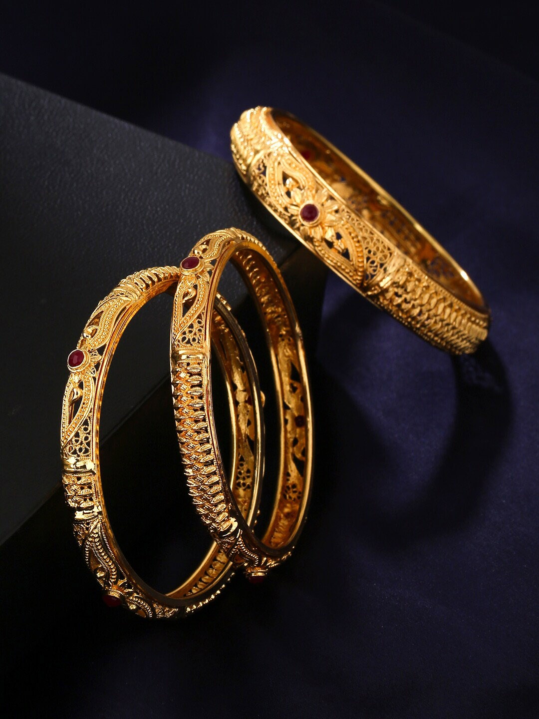 

Yellow Chimes Women Set Of 3 Gold Plated Red Crystal Studded Traditional Bangle
