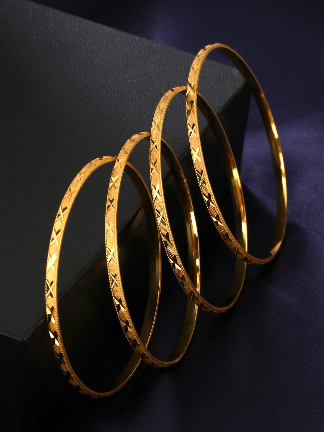 

Yellow Chimes Set Of 4 Gold-Plated Traditional Bangles