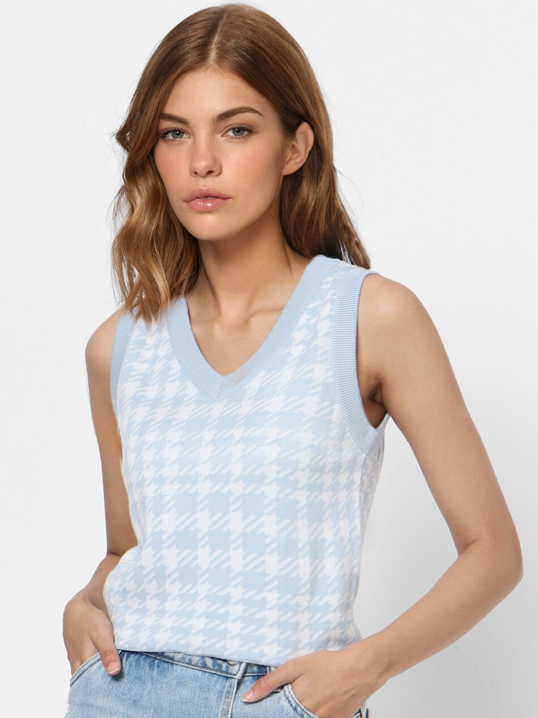 

ONLY Women Blue & White Checked Sleeveless Top