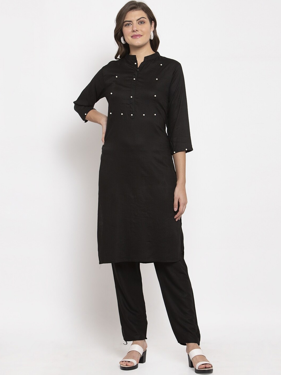 

SOUNDARYA Women Black Beads and Stones Kurta with Trousers