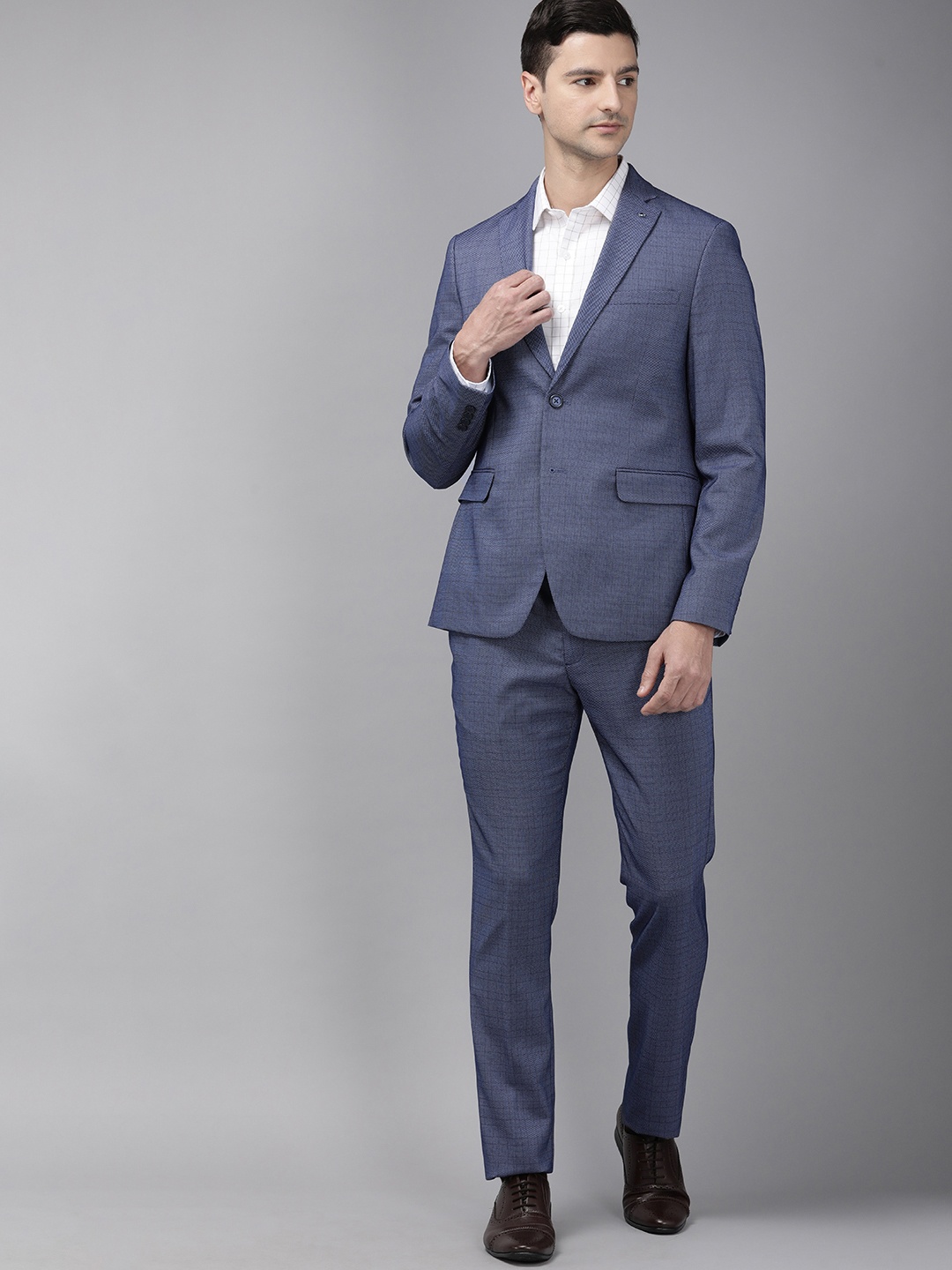 

Arrow Men Blue Self Designed Single-Breasted Tailored Fit Two-Piece Formal Suit