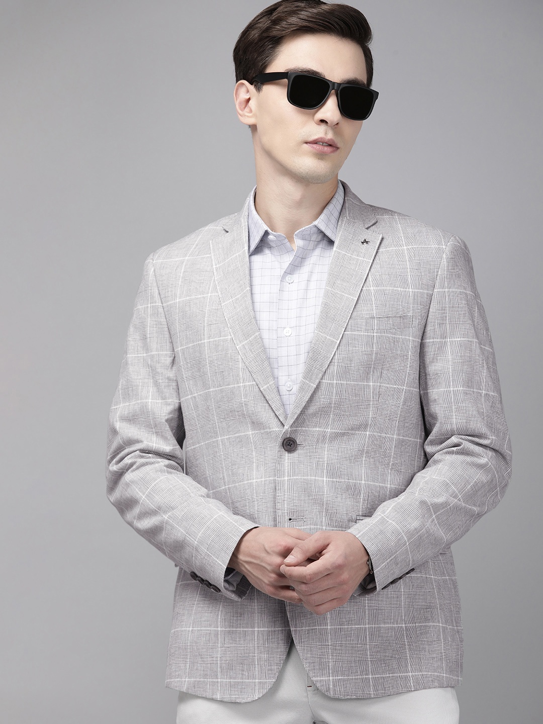 

Arrow Men Grey &White Checked Tailored Fit Single-Breasted Formal Blazer