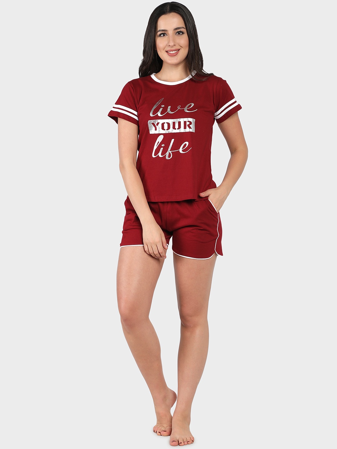 

SEPHANI Women Maroon & Silver-Toned Colourblocked Night suit