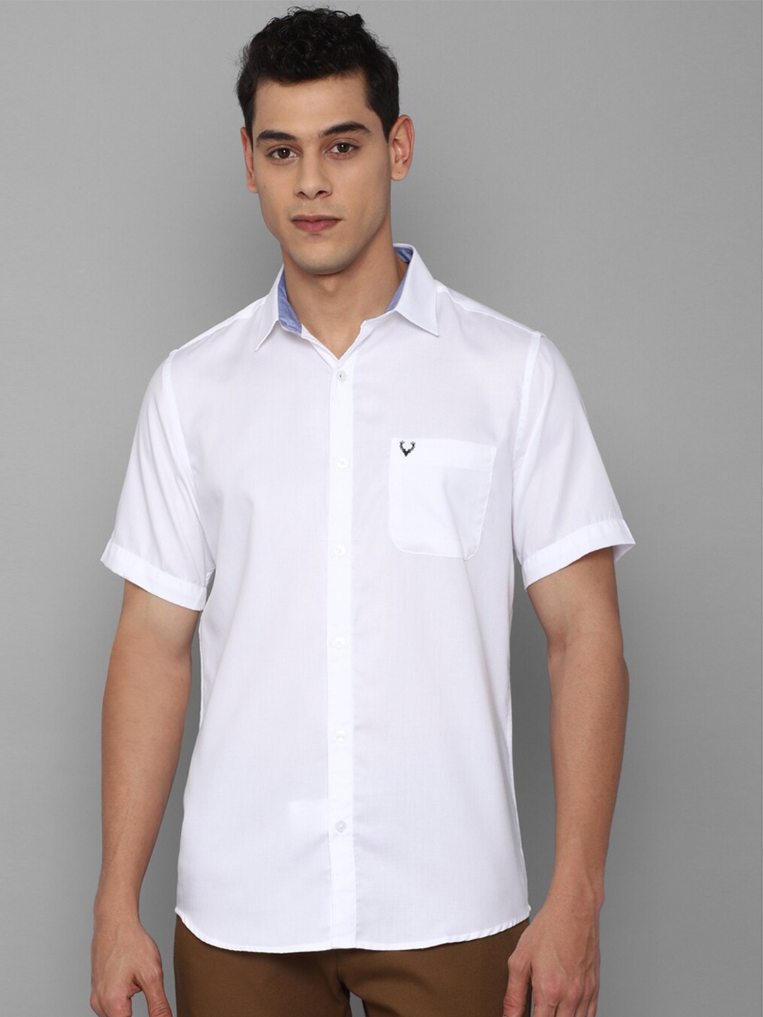 

Allen Solly Men White Solid Slim Fit Casual Shirt