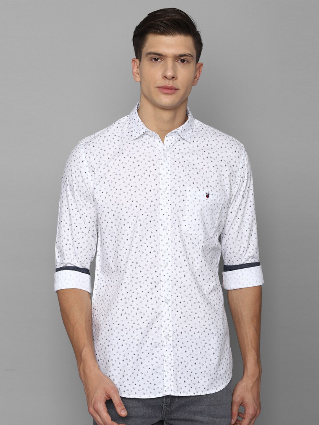 

Louis Philippe Jeans Men White Slim Fit Printed Pure Cotton Casual Shirt