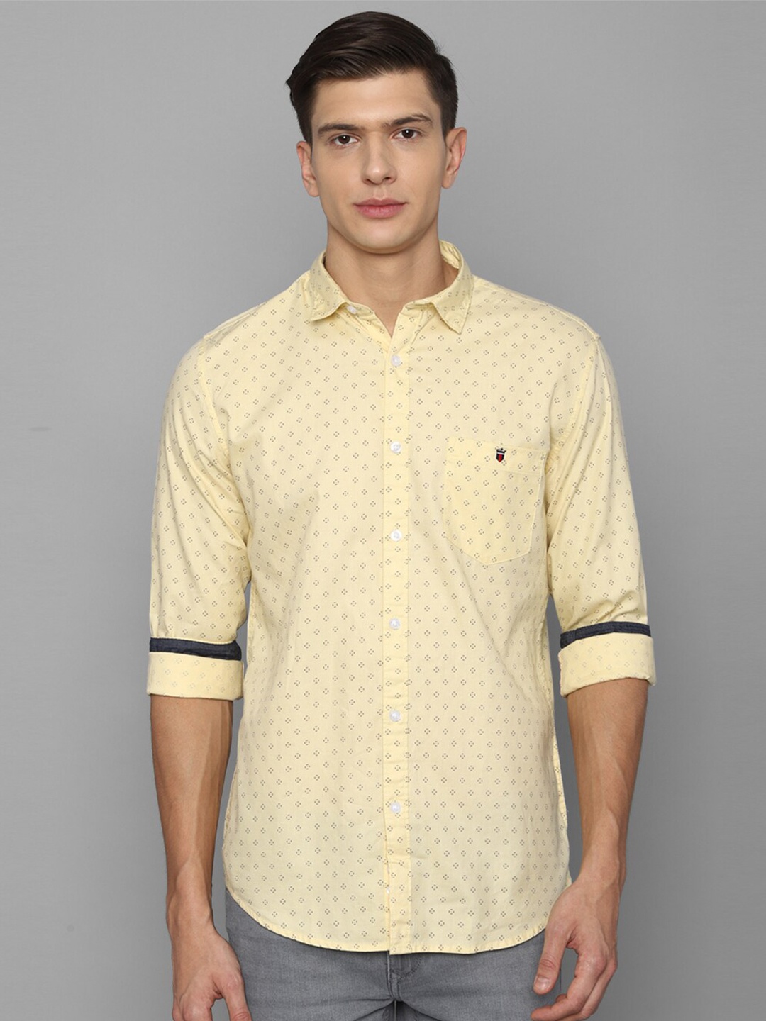 

Louis Philippe Jeans Men Yellow Slim Fit Printed Pure Cotton Casual Shirt