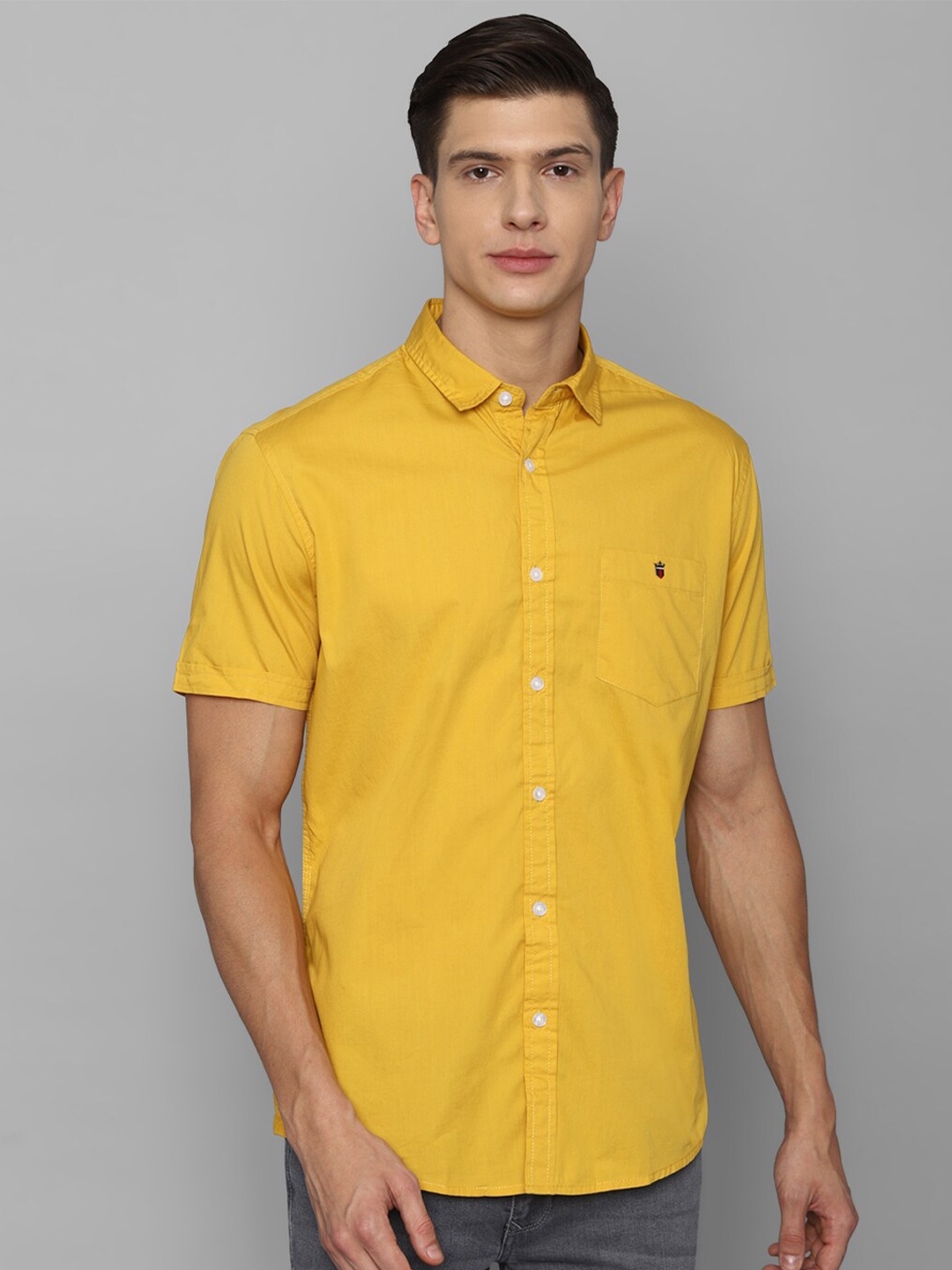 

Louis Philippe Jeans Men Yellow Slim Fit Pure Cotton Casual Shirt