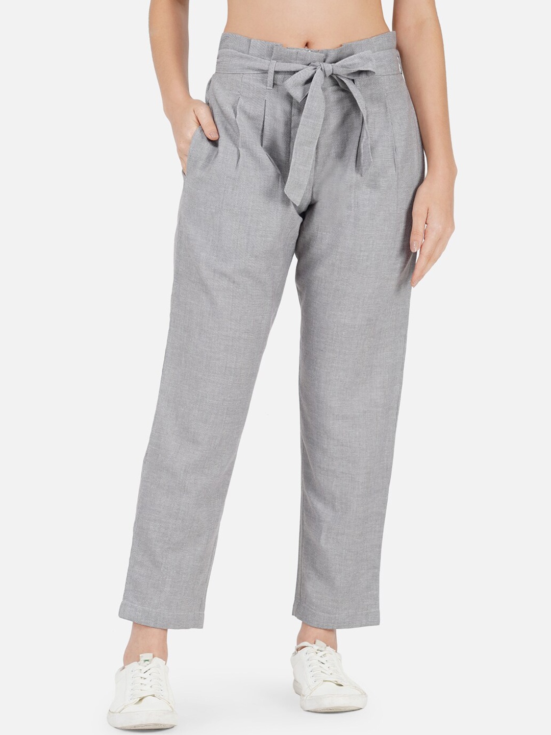 

FABNEST Women Grey Relaxed Pleated Trousers