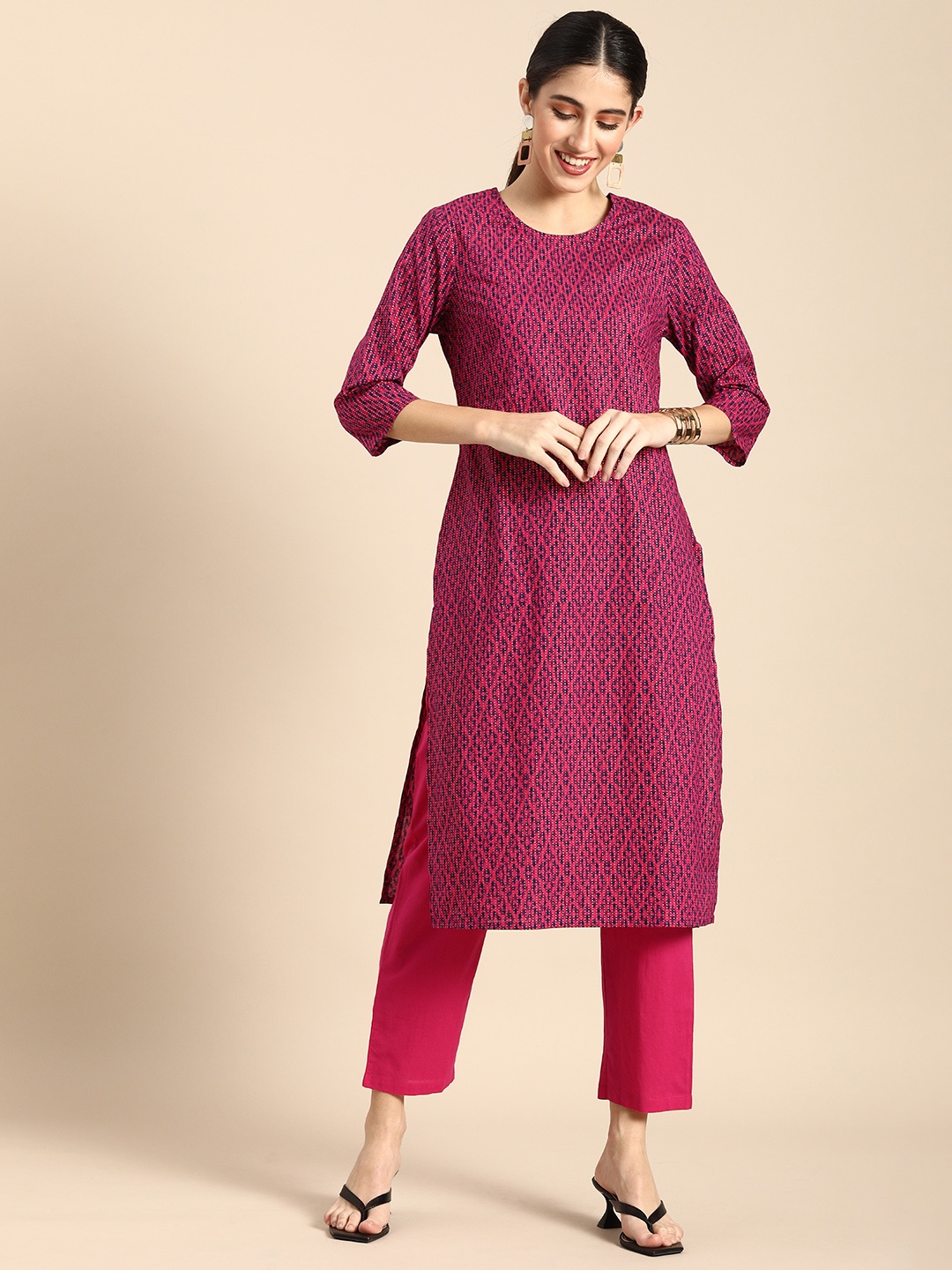 

Anouk Women Magenta Ethnic Motifs Printed Pure Cotton Kurta with Trousers