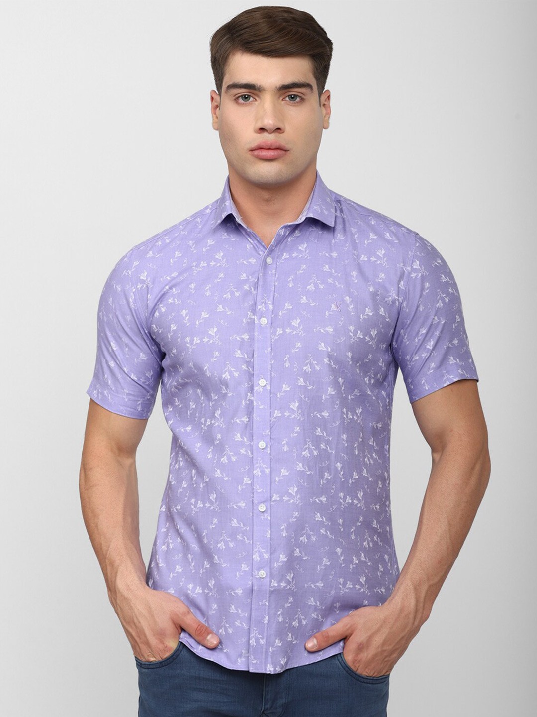 

V Dot Men Purple Slim Fit Floral Printed Casual Shirt