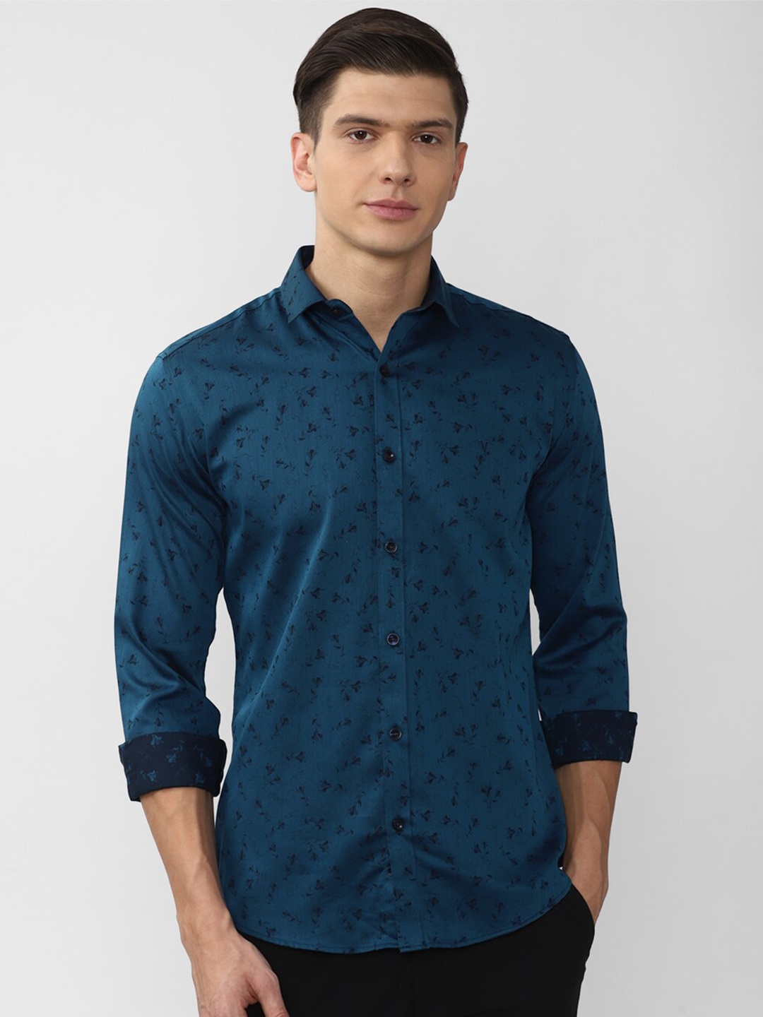 

V Dot Men Navy Blue Slim Fit Printed Formal Shirt