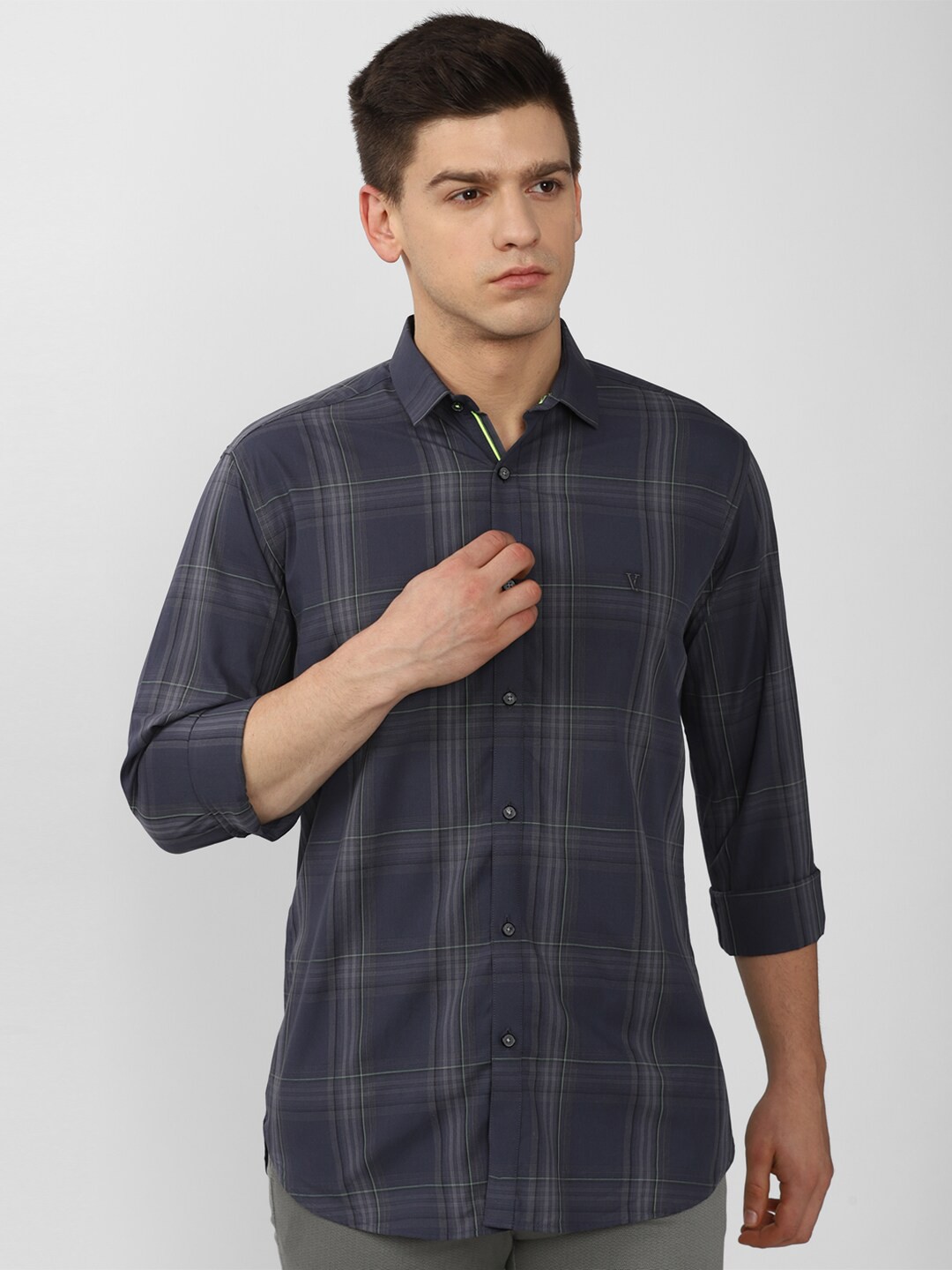 

V Dot Men Blue Slim Fit Tartan Checks Checked Casual Shirt