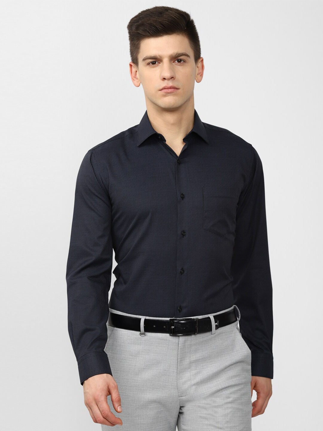 

Van Heusen Men Navy Blue Grid Checked Formal Shirt