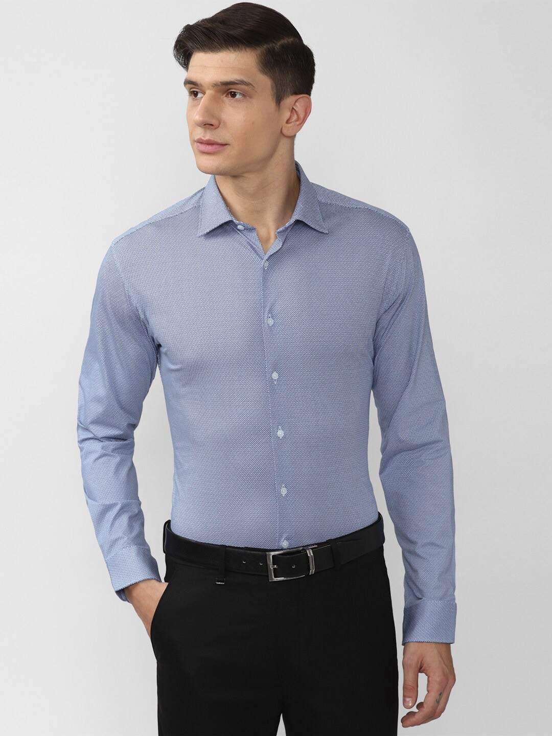

Van Heusen Men Blue Slim Fit Formal Long Sleeve Shirt