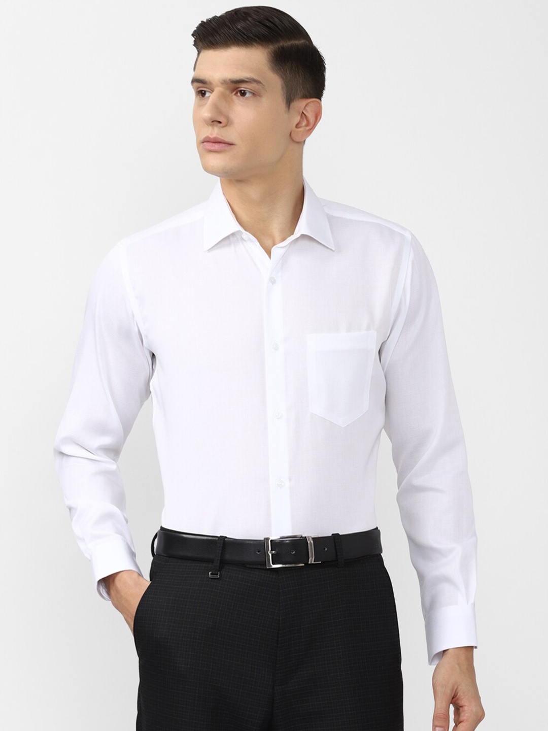 

Van Heusen Men White Formal Long sleeve Shirt
