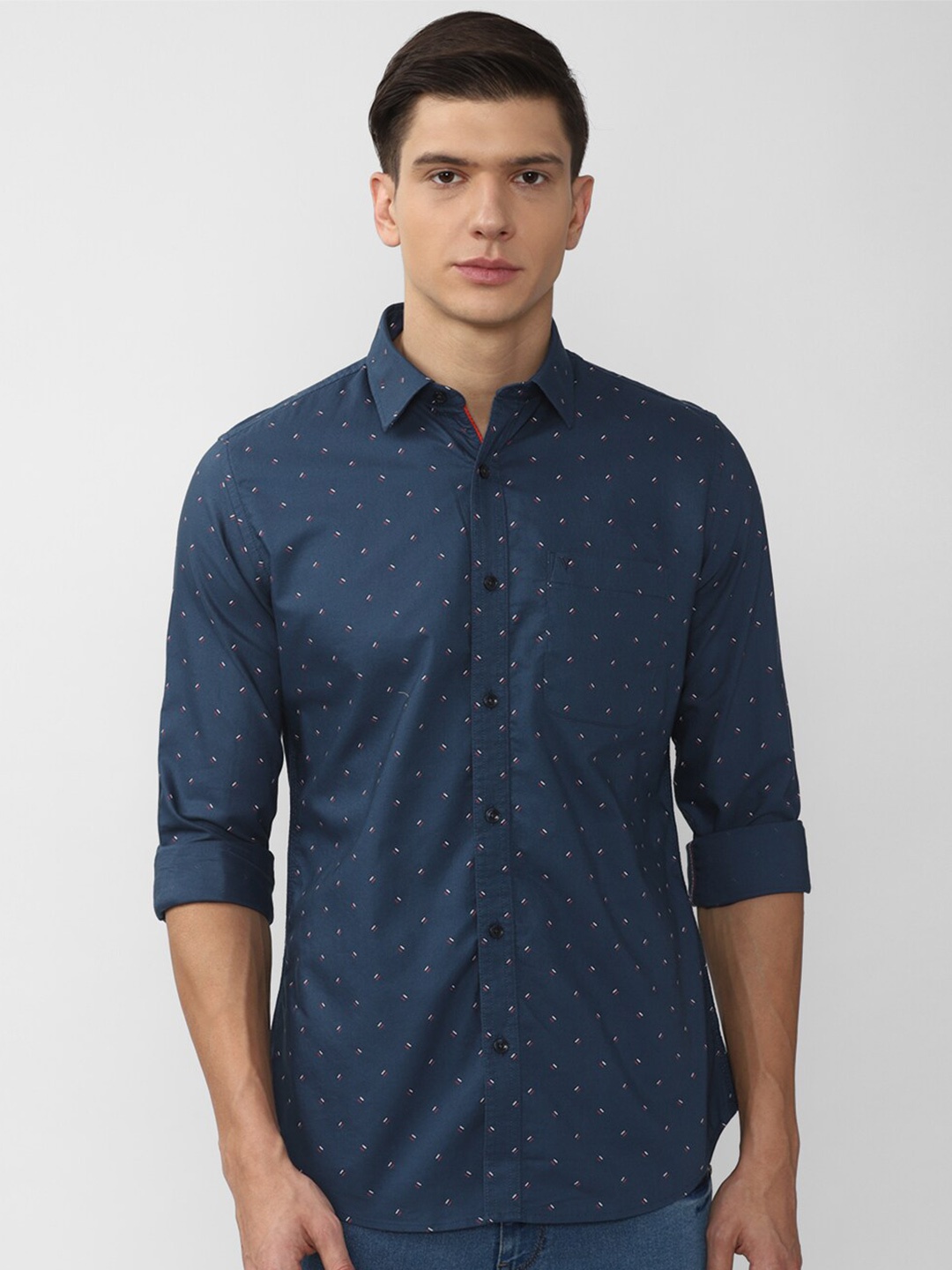 

Van Heusen Sport Men Navy Blue Slim Fit Printed Casual Shirt