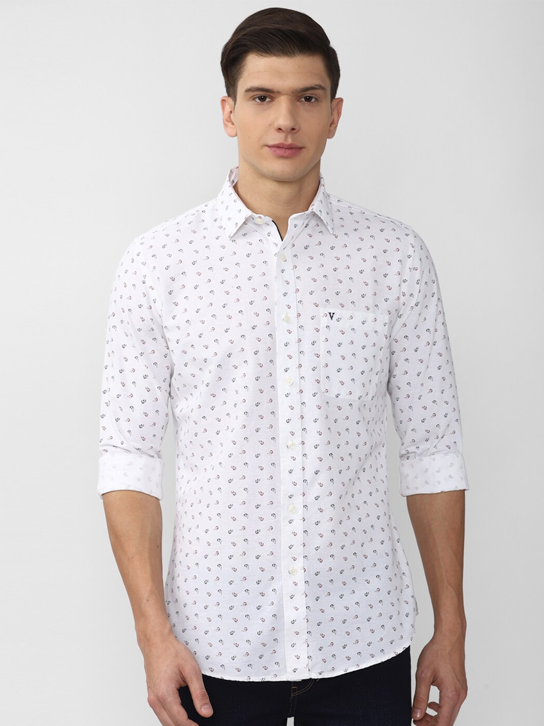 

Van Heusen Sport Men White Slim Fit Printed Casual Shirt