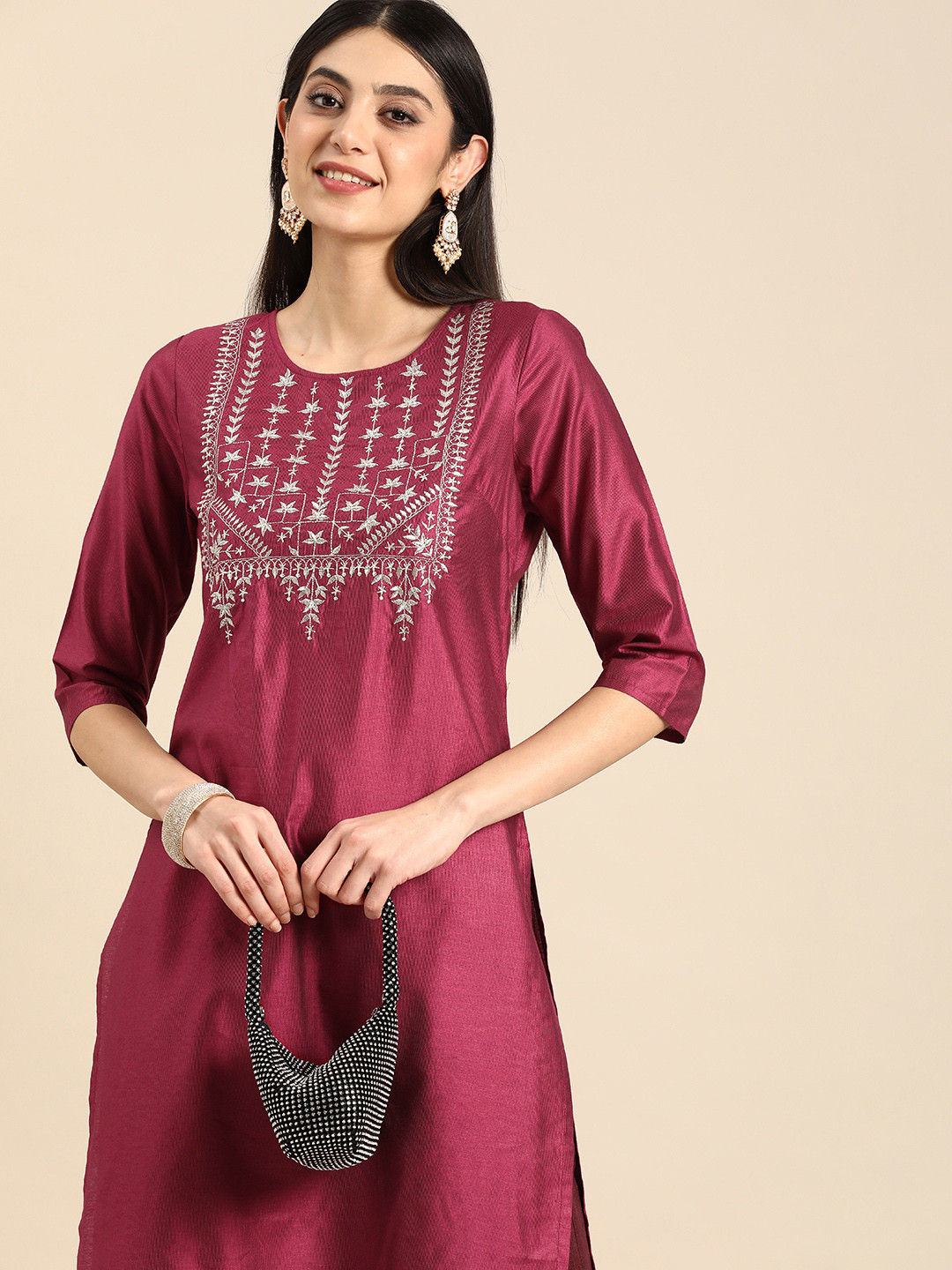 

Anouk Woven Yoke Design Round-Neck Straight Kurta, Magenta