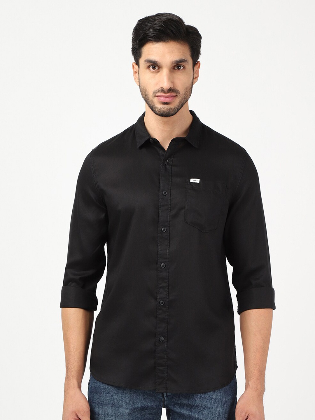 

Lee Men Black Classic Slim Fit Cotton Casual Shirt