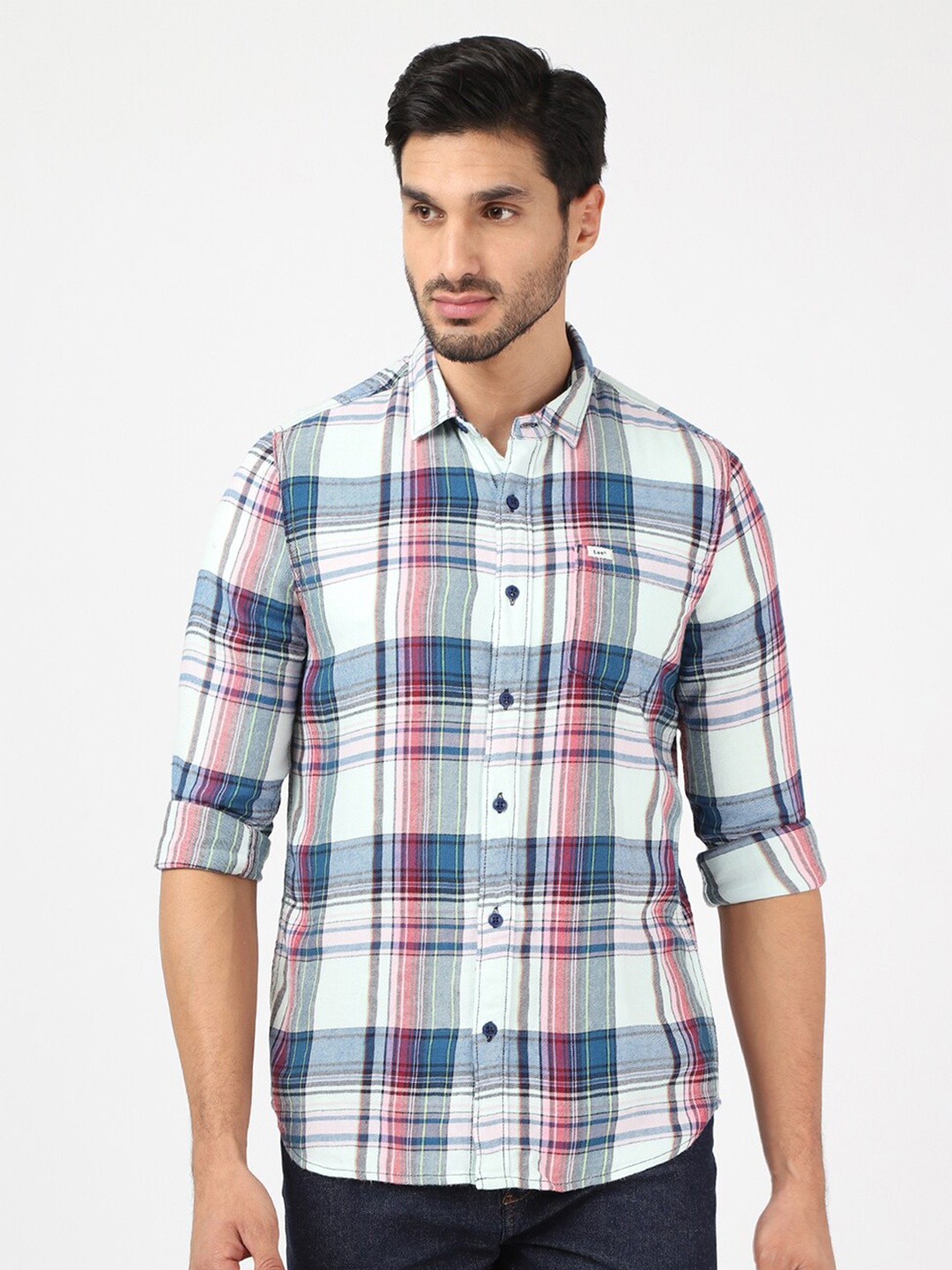 

Lee Men Blue Classic Slim Fit Tartan Checks Checked Cotton Casual Shirt, Navy blue