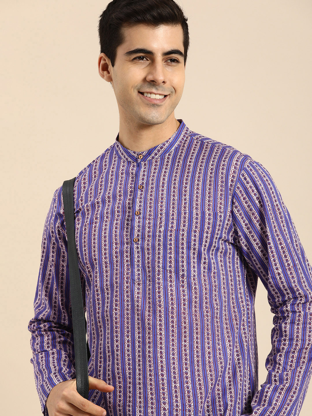 

Anouk Men Blue & White Ethnic Motifs Printed Kurta