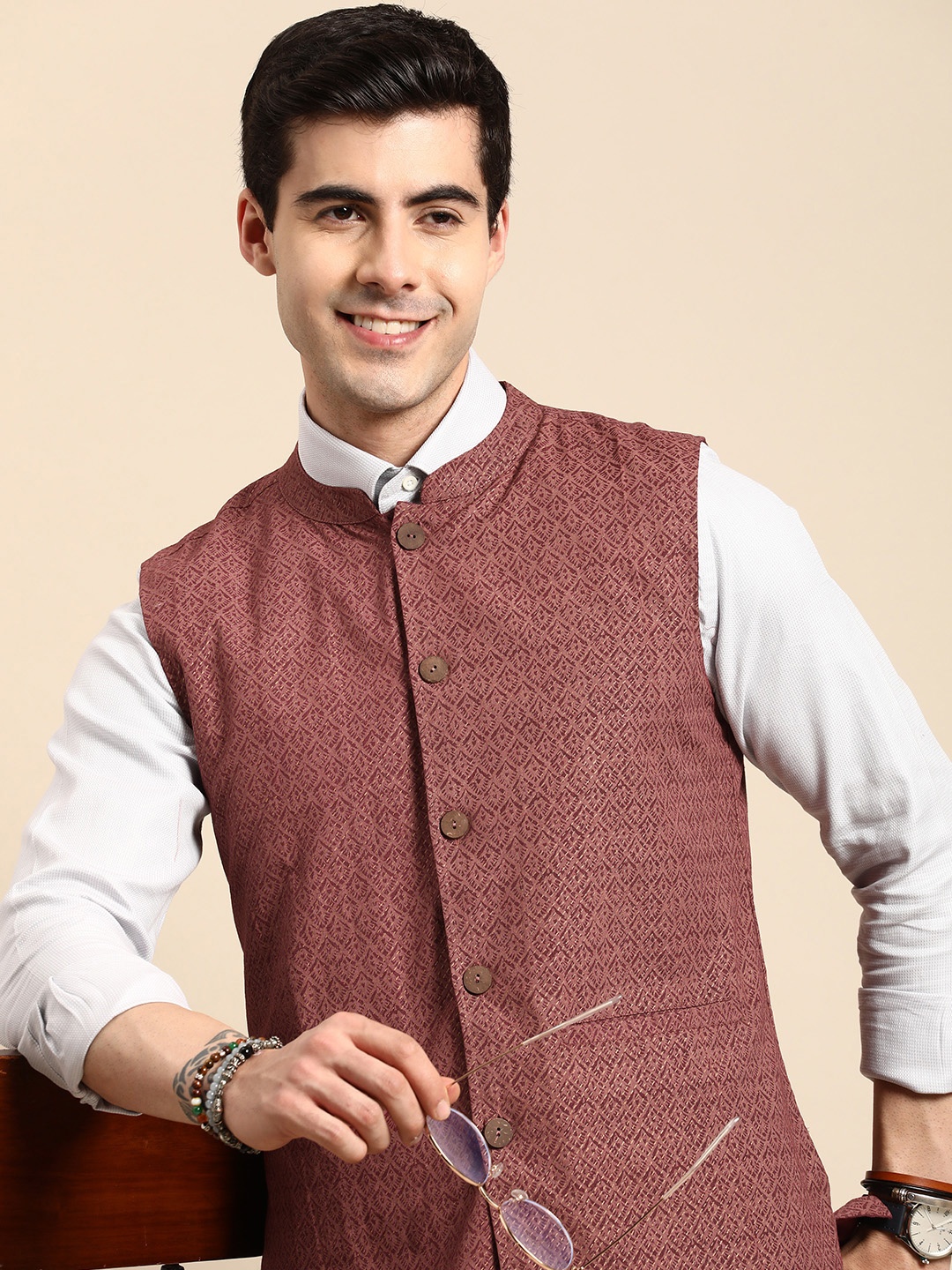 

Anouk Woven Design Mandarin-Collar Nehru Jacket, Maroon